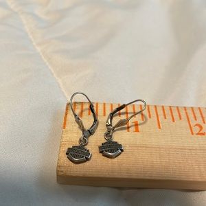 Harley Davidson authentic pierced earrings silver with “bar& shield”